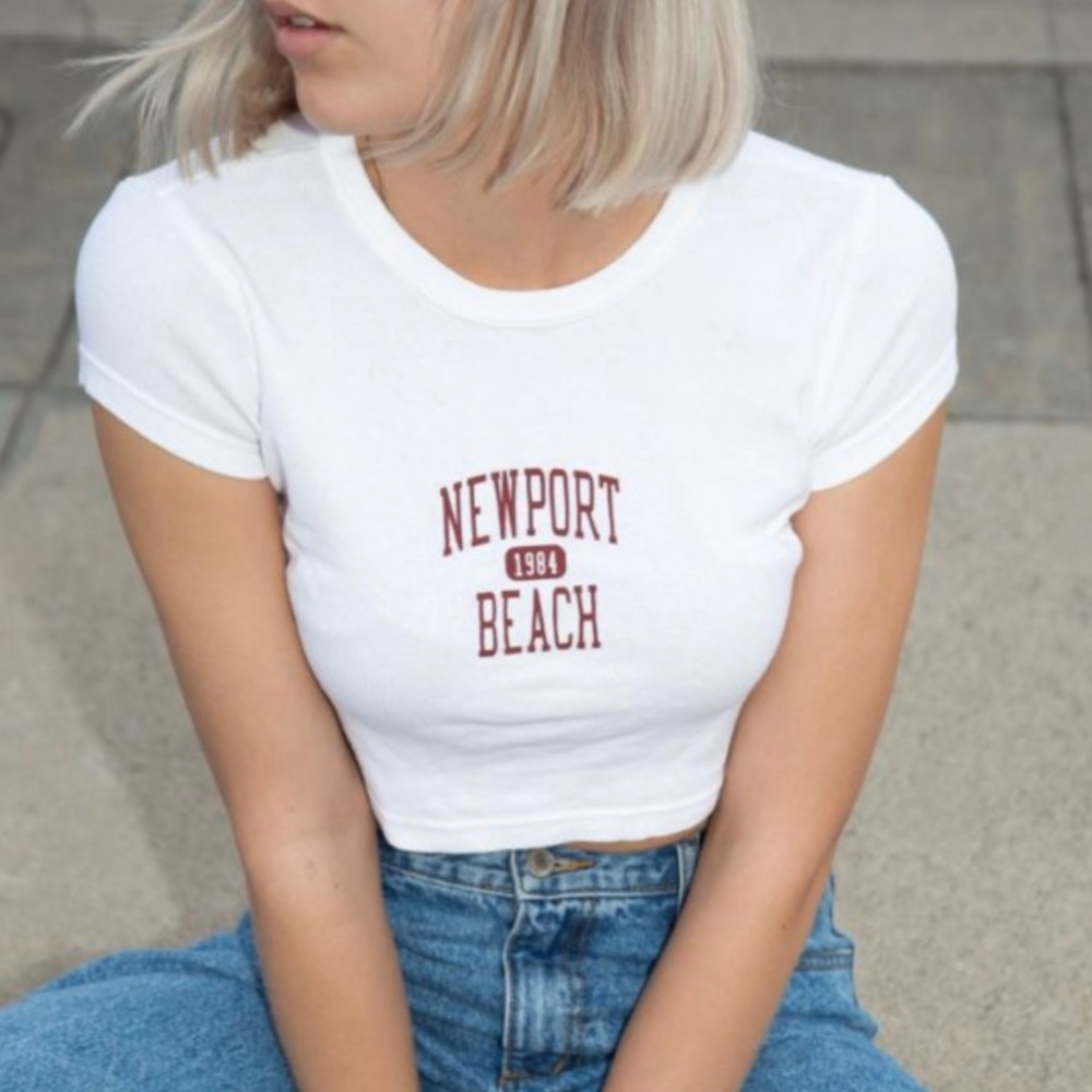 brandy melville top !
